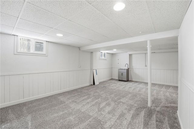 9100 Dearborn Street, Overland Park, KS 66207