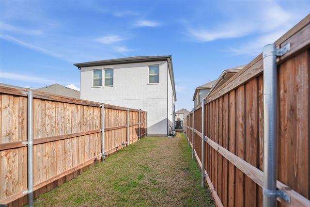 1621 Rose Willow Way, Arlington, TX 76005