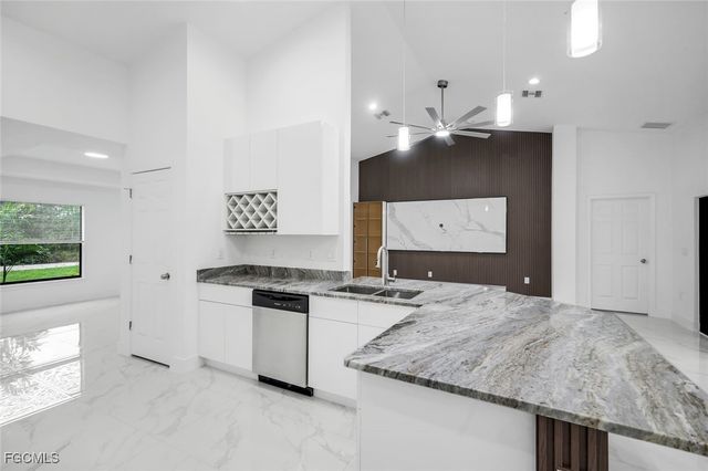 1102 Edison AVE, Lehigh Acres, FL 33972