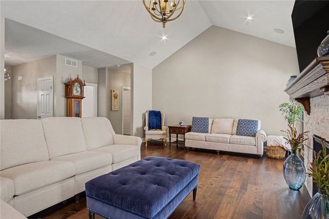 31 Boulder Creek Drive, Rush, NY 14543