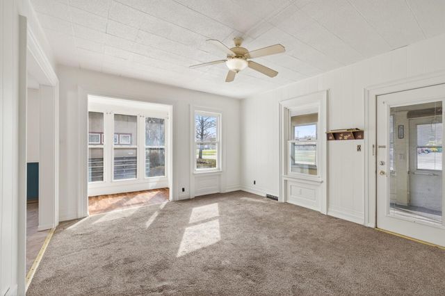 510 5th Street NW, Faribault, MN 55021