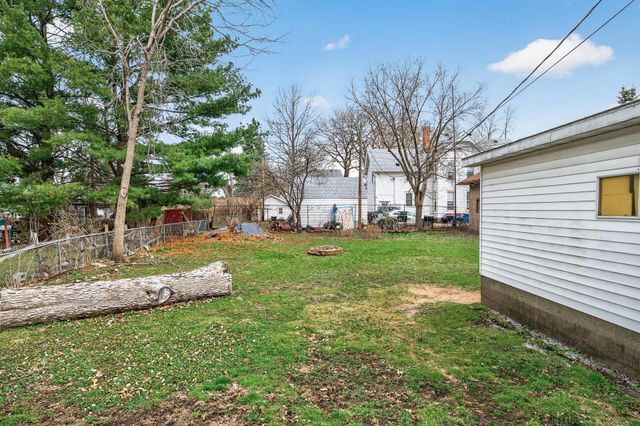 510 5th Street NW, Faribault, MN 55021