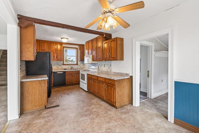 510 5th Street NW, Faribault, MN 55021