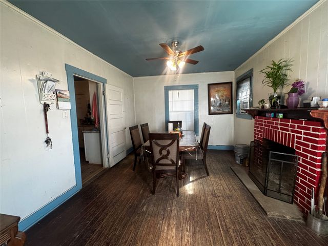 701 Van Sickle Street, Sulphur Springs, TX 75482