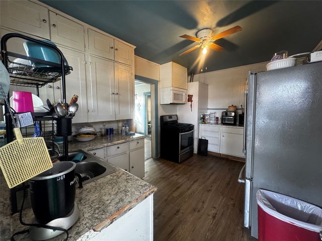 701 Van Sickle Street, Sulphur Springs, TX 75482