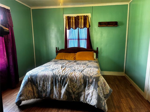 701 Van Sickle Street, Sulphur Springs, TX 75482