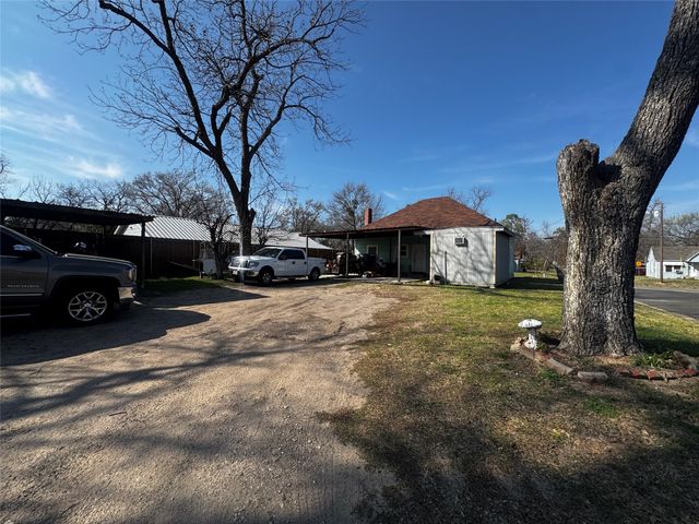 701 Van Sickle Street, Sulphur Springs, TX 75482