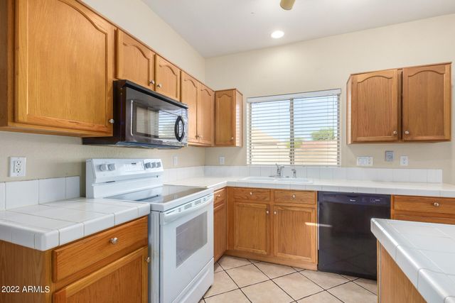 2237 S 63rd Lane, Phoenix, AZ 85043