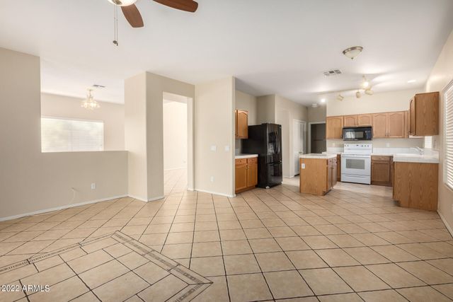 2237 S 63rd Lane, Phoenix, AZ 85043