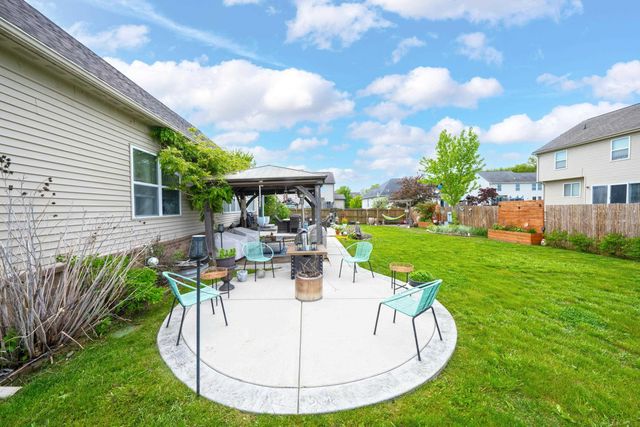37655 Maddi Court, New Baltimore, MI 48047
