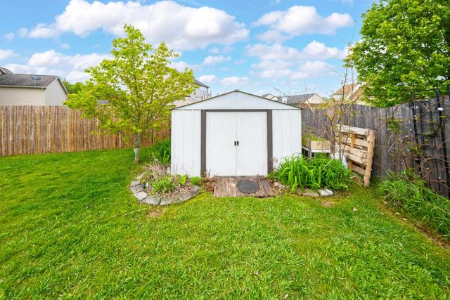 37655 Maddi Court, New Baltimore, MI 48047