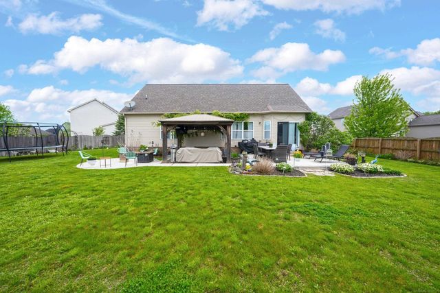 37655 Maddi Court, New Baltimore, MI 48047