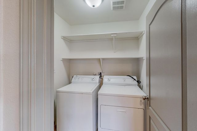 745 Valley Meadows Drive NE, Rio Rancho, NM 87144