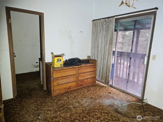 1310 NE Collins Lake Drive, Tahuya, WA 98588