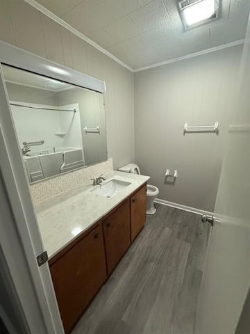 310 Lee Dr, Thibodaux, LA 70301