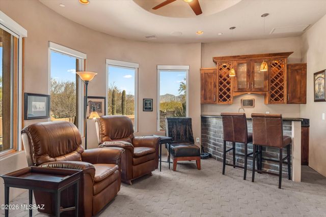 12757 N Sorrel Stallion Place, Marana, AZ 85658