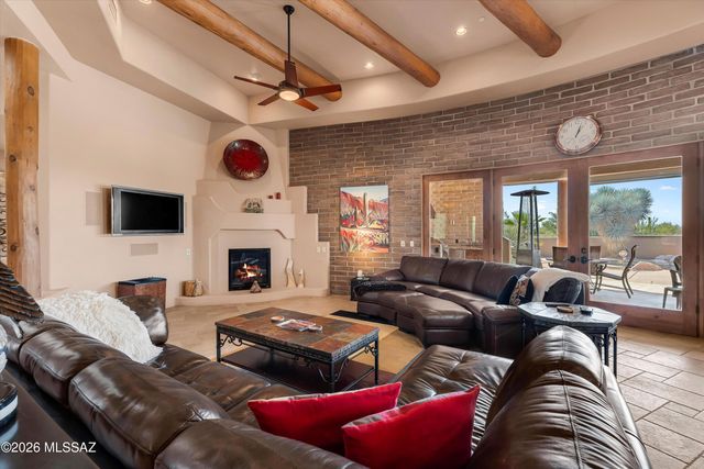 12757 N Sorrel Stallion Place, Marana, AZ 85658