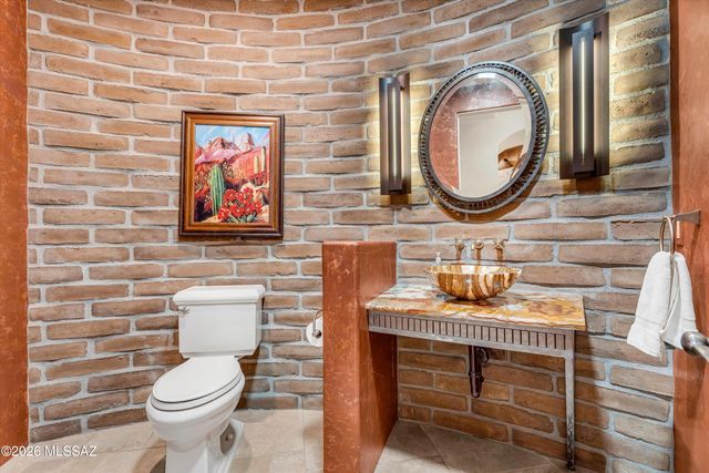 12757 N Sorrel Stallion Place, Marana, AZ 85658