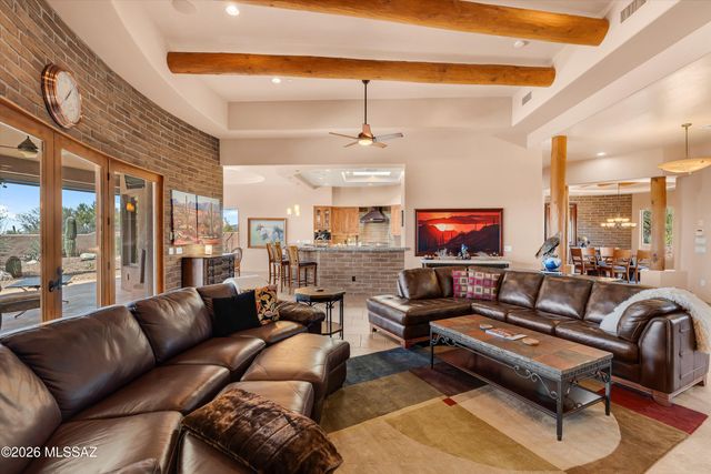 12757 N Sorrel Stallion Place, Marana, AZ 85658