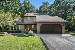 1033 Anderson Road, Niles, MI 49120