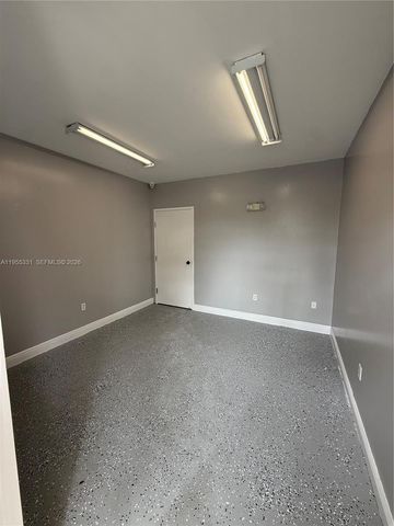 15075 SW 137th St 6, Miami, FL 33196
