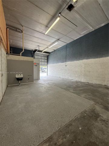 15075 SW 137th St 6, Miami, FL 33196