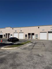 15075 SW 137th St 6, Miami, FL 33196