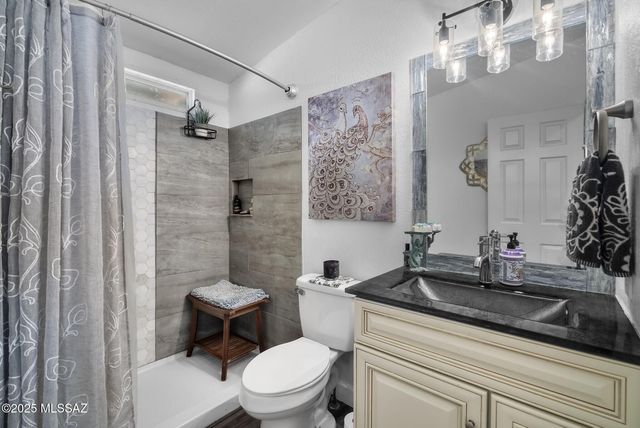 1550 W Eagle Way, Amado, AZ 85645