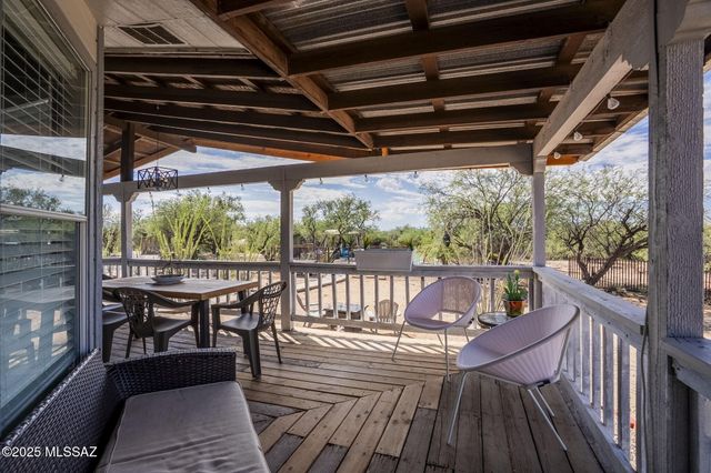 1550 W Eagle Way, Amado, AZ 85645