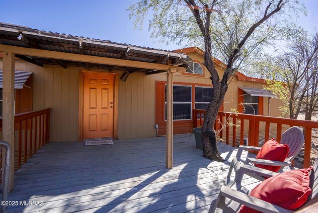 1550 W Eagle Way, Amado, AZ 85645