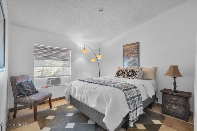 1550 W Eagle Way, Amado, AZ 85645