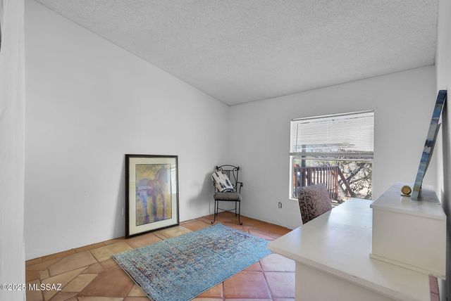 1550 W Eagle Way, Amado, AZ 85645