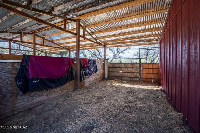 1550 W Eagle Way, Amado, AZ 85645