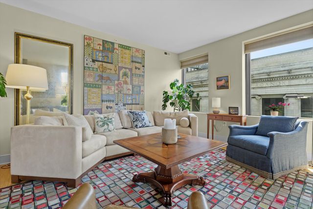 204 S Jefferson St Unit 3A, Roanoke, VA 24011