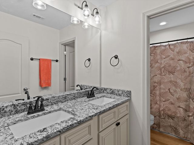 103 Oxford Street, Enterprise, AL 36330