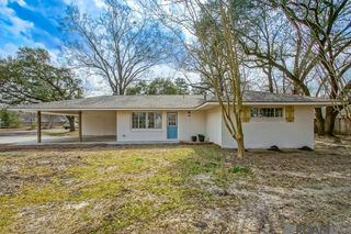 9688 Tanglewood Dr, Baton Rouge, LA 70818