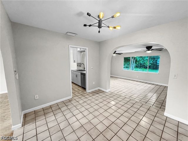 206 SE 46th TER, Cape Coral, FL 33904