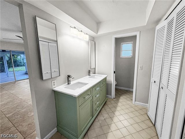 206 SE 46th TER, Cape Coral, FL 33904