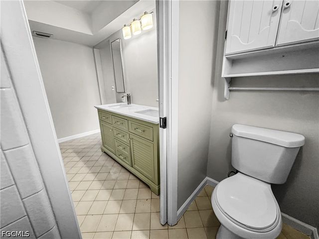 206 SE 46th TER, Cape Coral, FL 33904