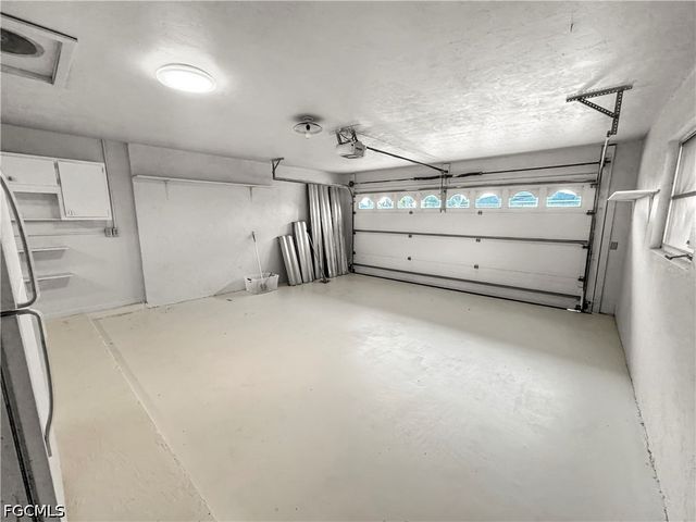 206 SE 46th TER, Cape Coral, FL 33904