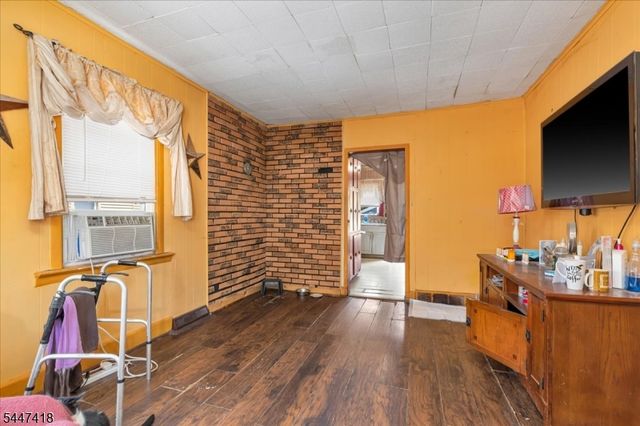 1853 W 5Th St, Piscataway Twp., NJ 08854