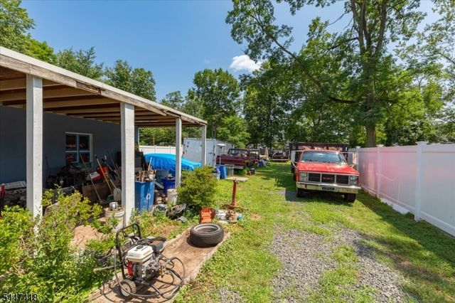 1853 W 5Th St, Piscataway Twp., NJ 08854