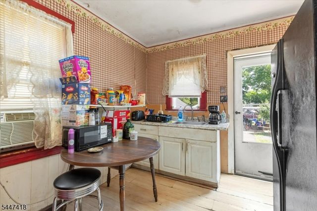 1853 W 5Th St, Piscataway Twp., NJ 08854