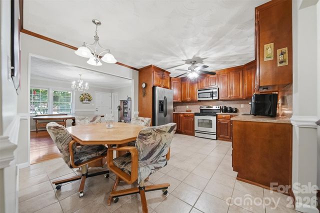 3210 W Calvin Street, Claremont, NC 28610