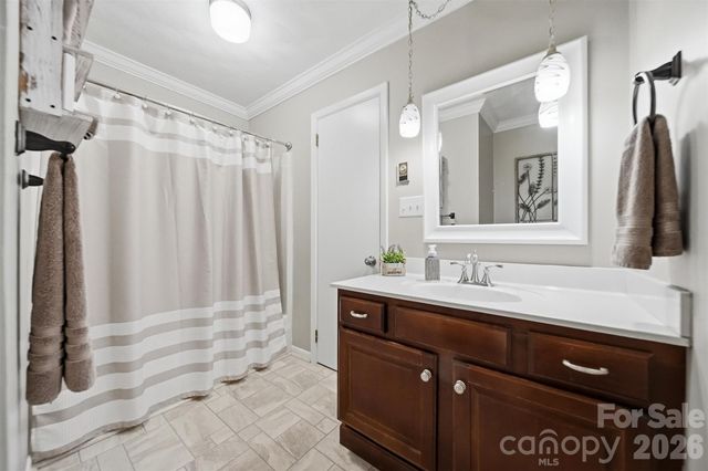 3210 W Calvin Street, Claremont, NC 28610