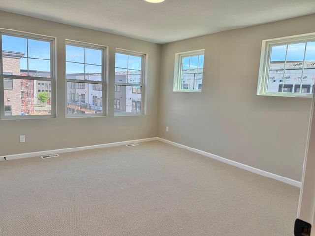 856 Woodlawn Avenue, Saint Paul, MN 55116
