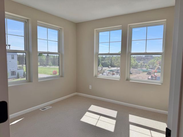 856 Woodlawn Avenue, Saint Paul, MN 55116