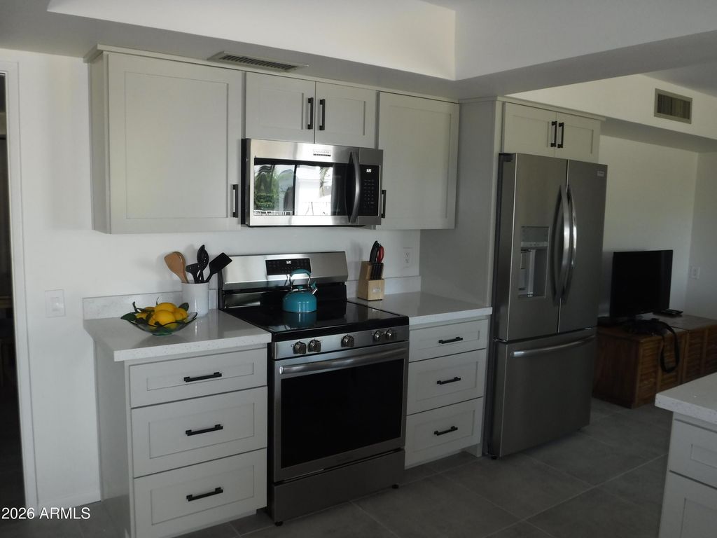 12930 W SEVILLE Drive, Sun City West, AZ 85375