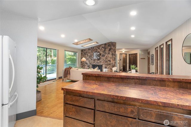 13 N Summit Drive, Bellingham, WA 98229