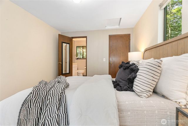 13 N Summit Drive, Bellingham, WA 98229